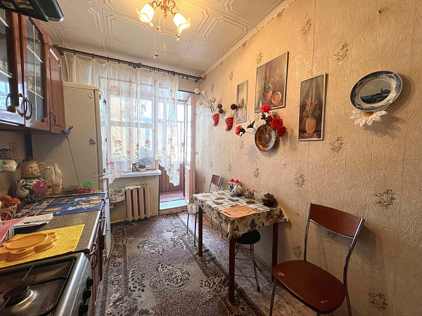 2-я квартира в поселке Радовицкий на улице Комсомольская, дом 1