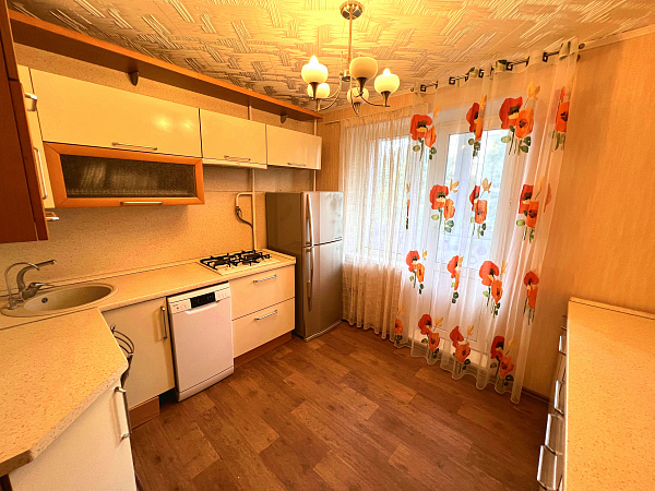 3-я квартира в 3-м микрорайоне, дом 27