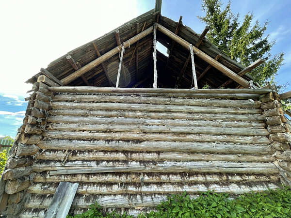 Дом в деревне Незгово