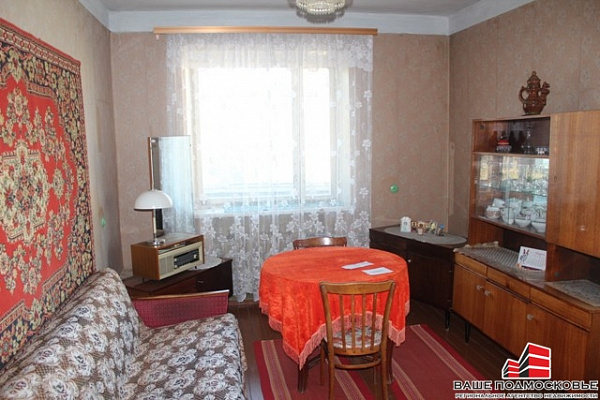 2-я квартира в поселке Радовицкий на улице Спортивная