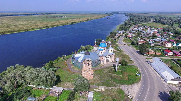 Дом в рабочем поселке Белоомут