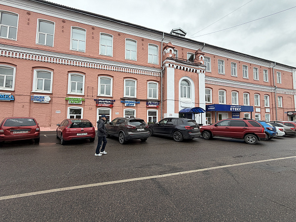 Готовый бизнесна улице Парижской Коммуны, дом 1Б