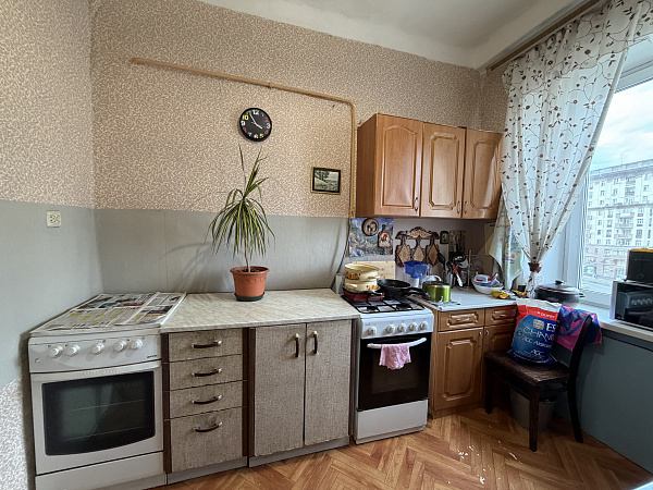 4-х комнатная квартира на ул. Новослободская, д. 62, корп.19